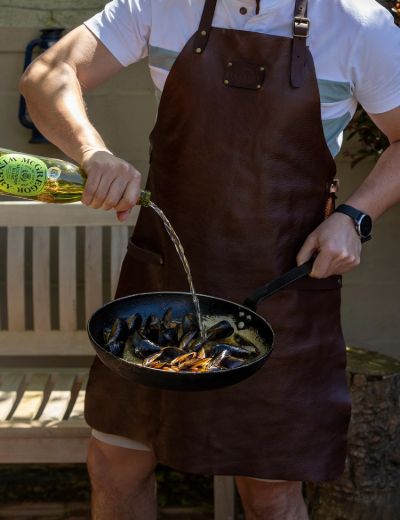 Leather Apron Saddle