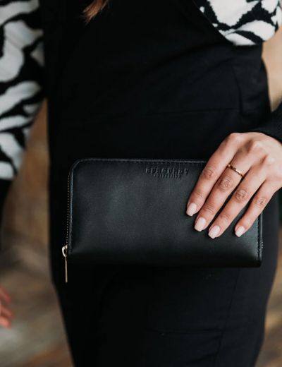 Ladies Zipper Purse Black