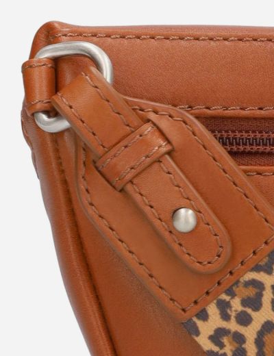 Slim Ladies Leather Waist Bag, Tan