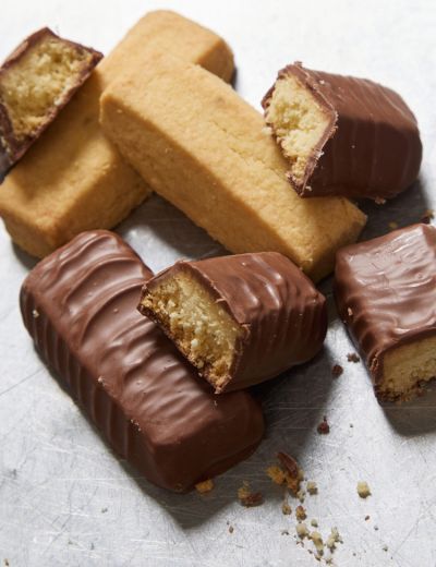 Traditional Shortbread Fingers in Belgian Milk Chocolate 12 Display Box