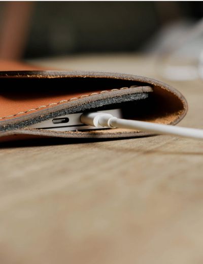 13 Inch Leather MacBook Sleeve Minimalist Range Chocolate