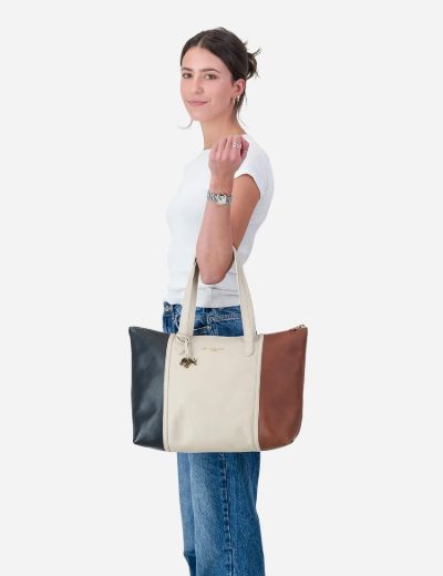 Picture of Classic Tote Bag Black Cream Brown
